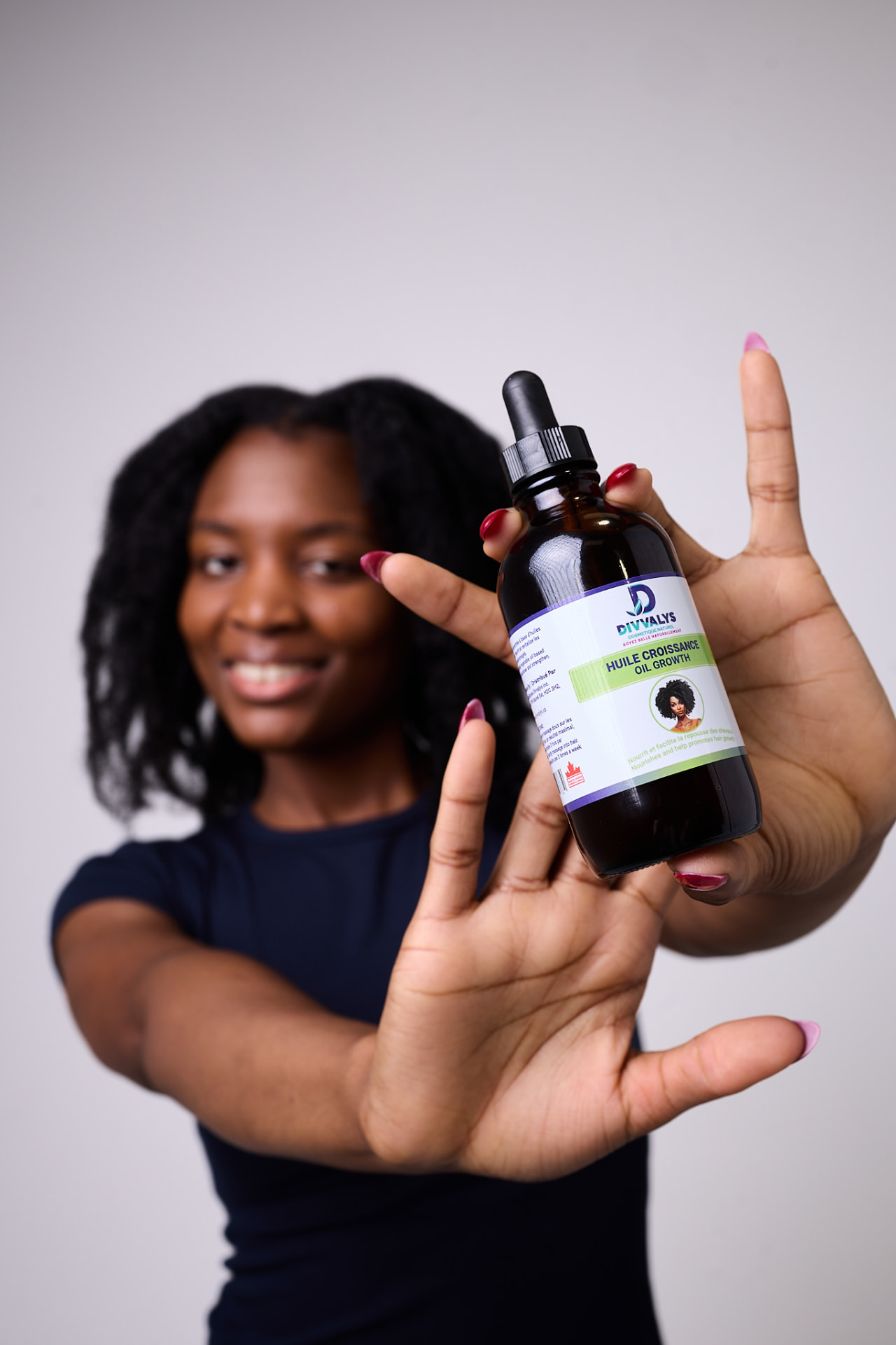 Divvalys hair oil product photography
